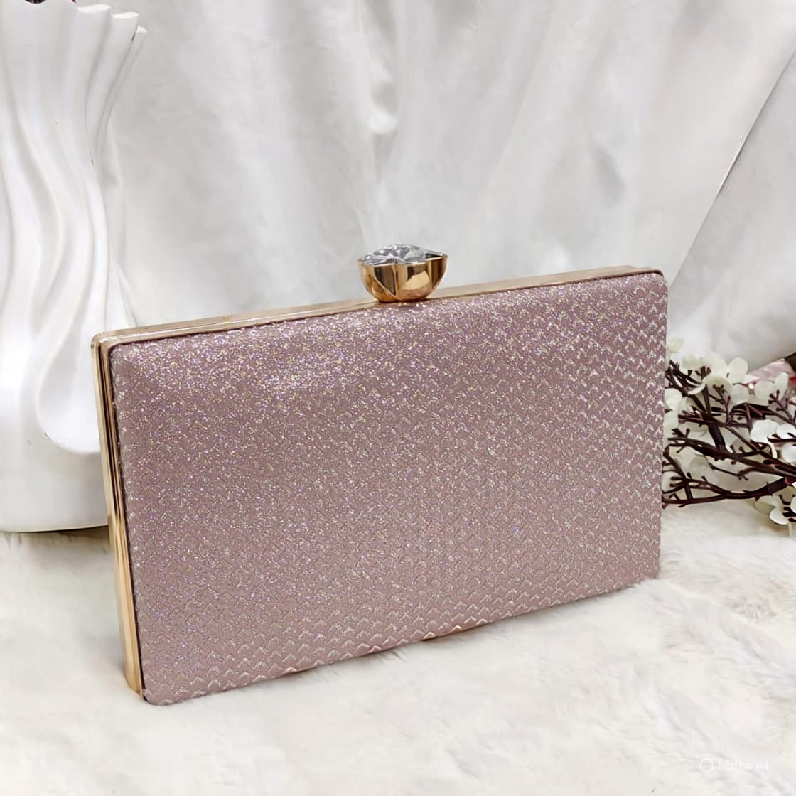 Glamora Clutch