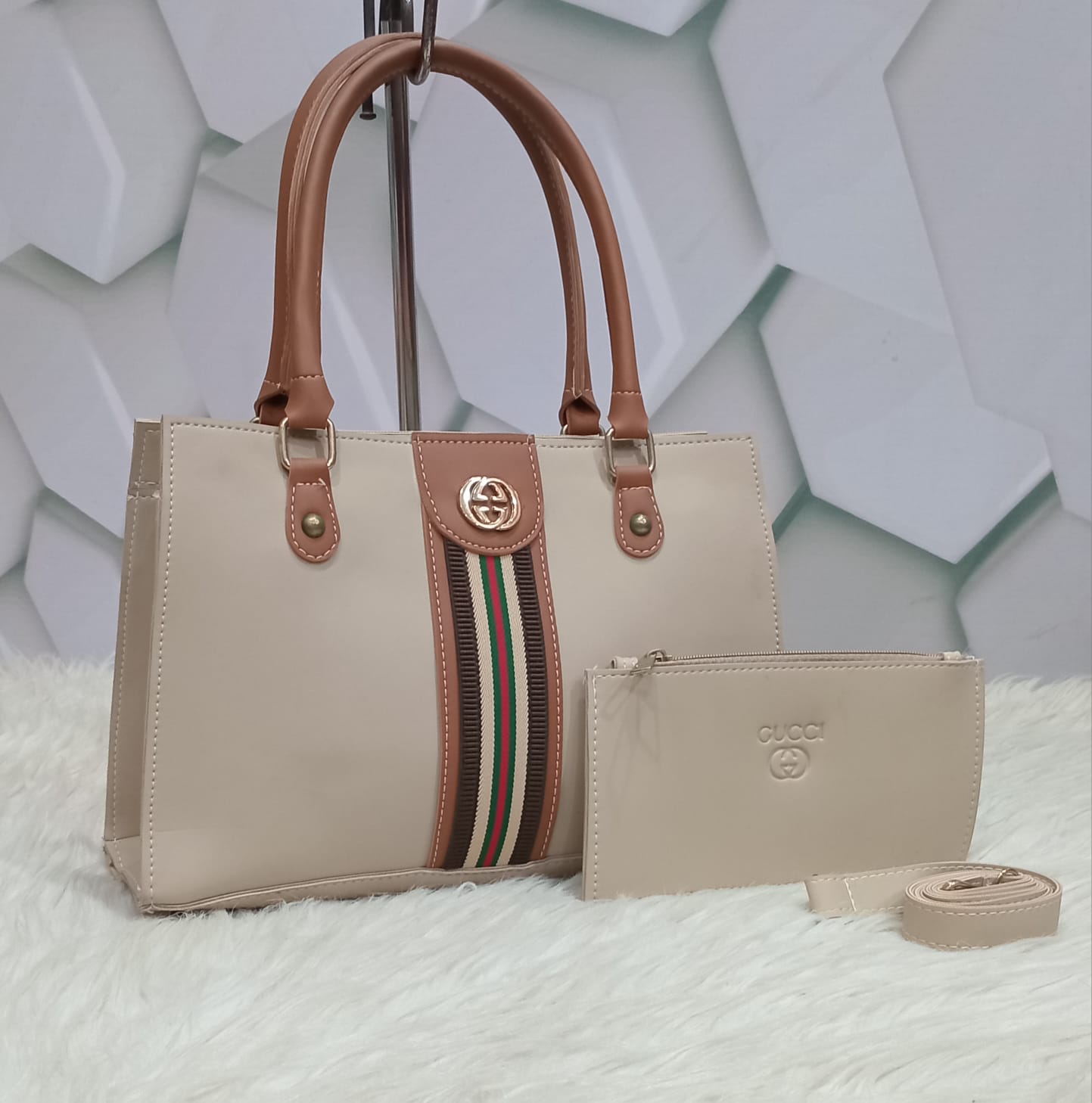 BellaPair